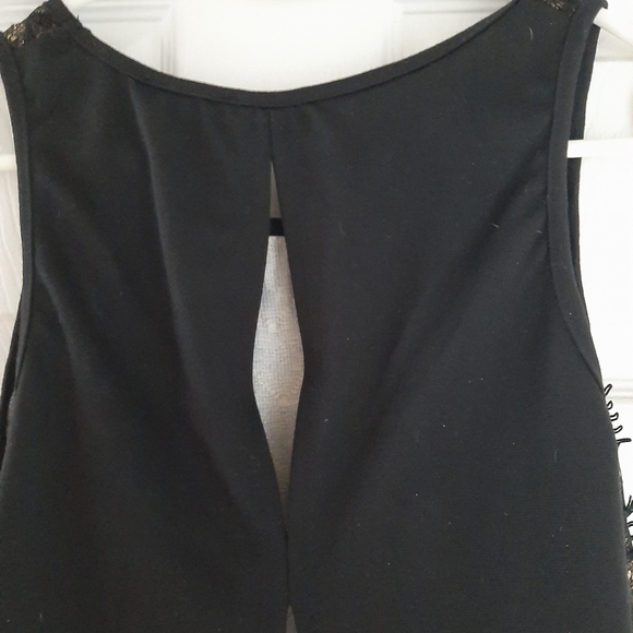 Charlotte Russe NWT Sleeveless Tassled Vest - Picture 8 of 9